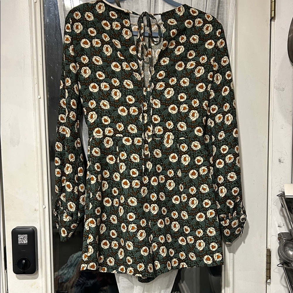 Zara Green Floral Jumpsuit - Picture 2 of 4